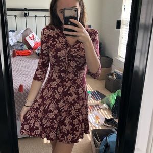 Extremely comfy floral skater dress!🌺